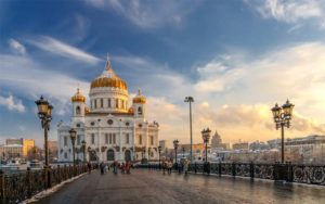 Патриарший мост в Москве