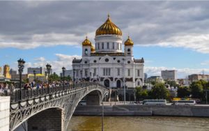 Храм Христа Спасителя мост